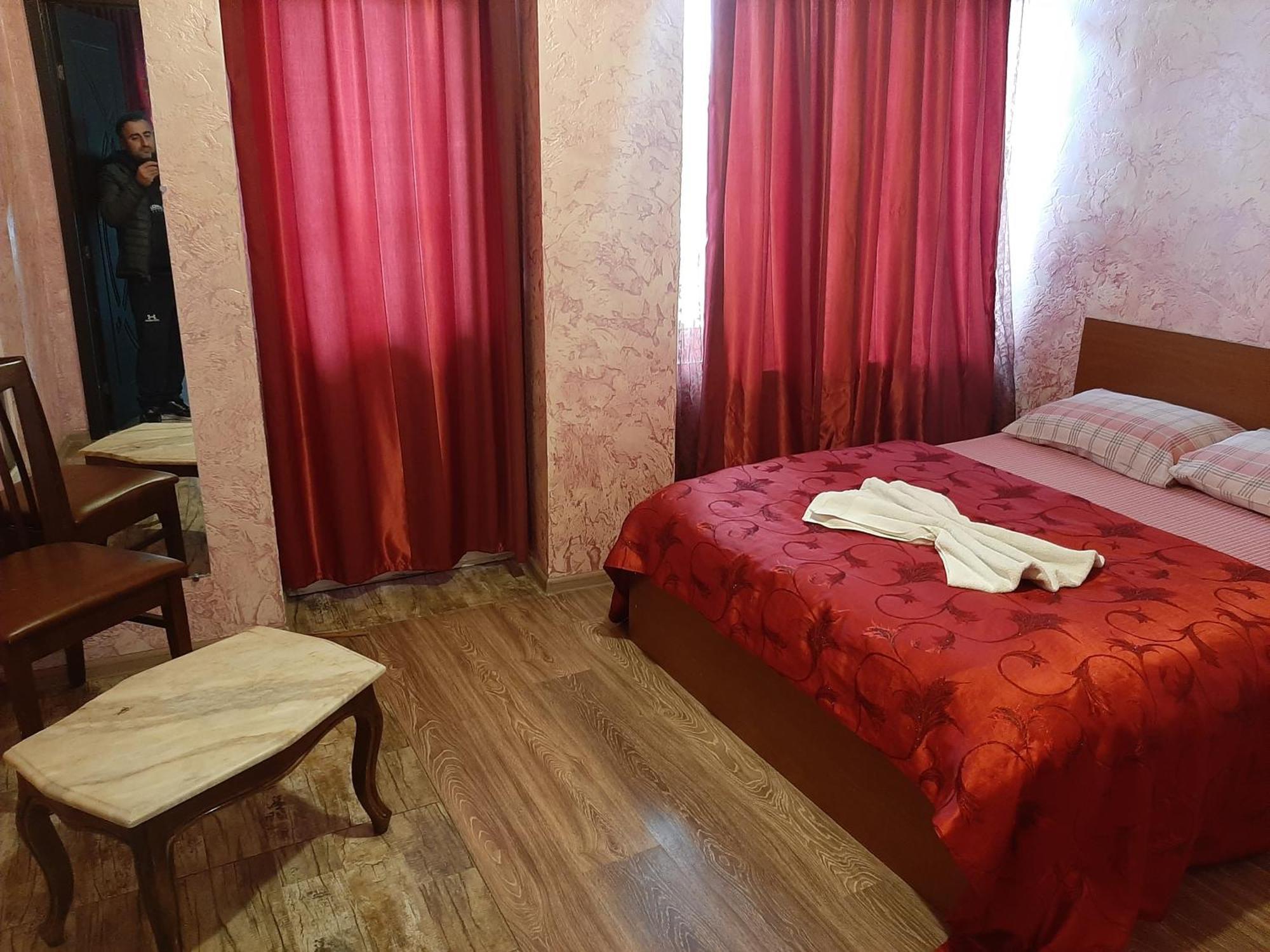 Tokaplus Batumi Eksteriør bilde